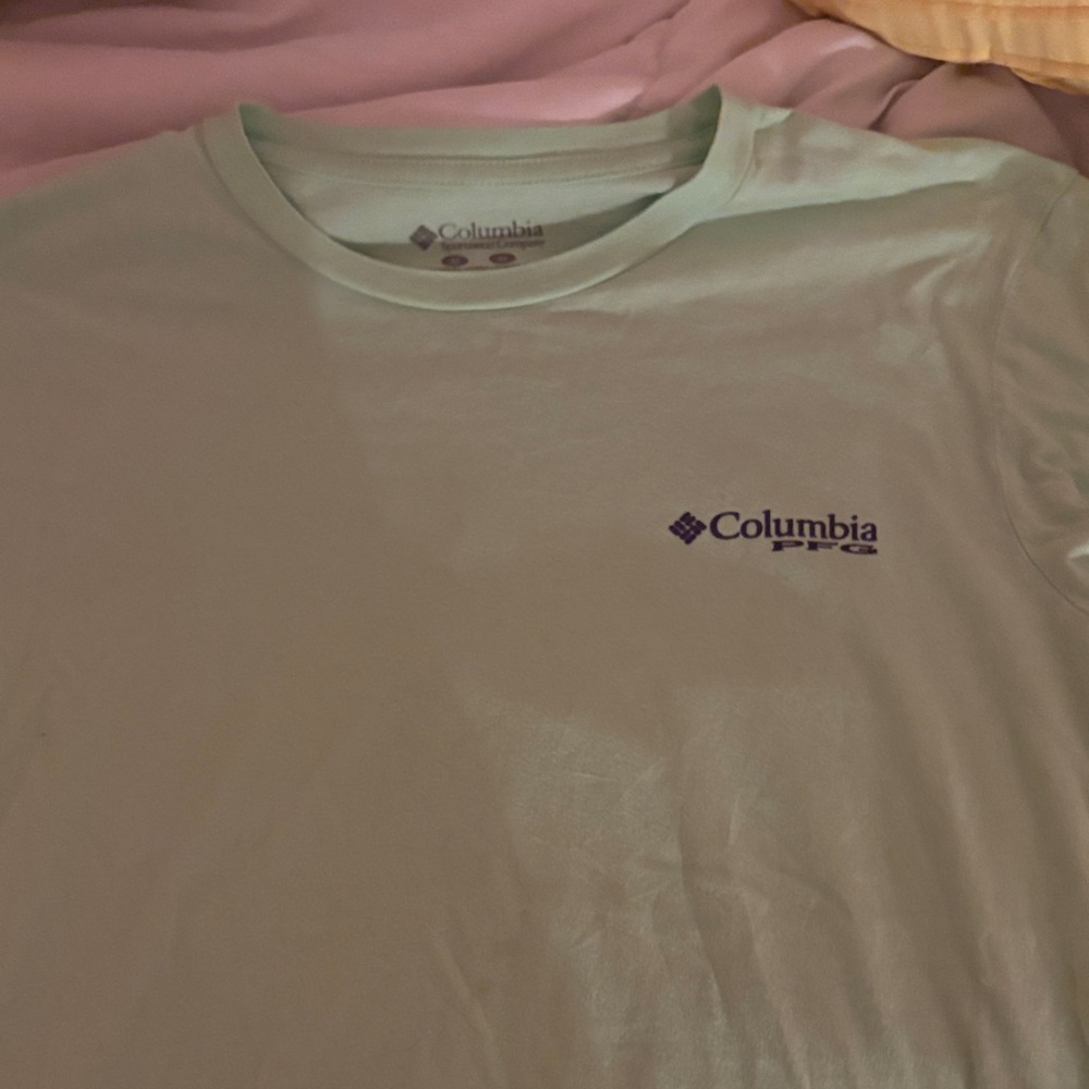 Columbia Men's Light Green Short Sleeve Tee